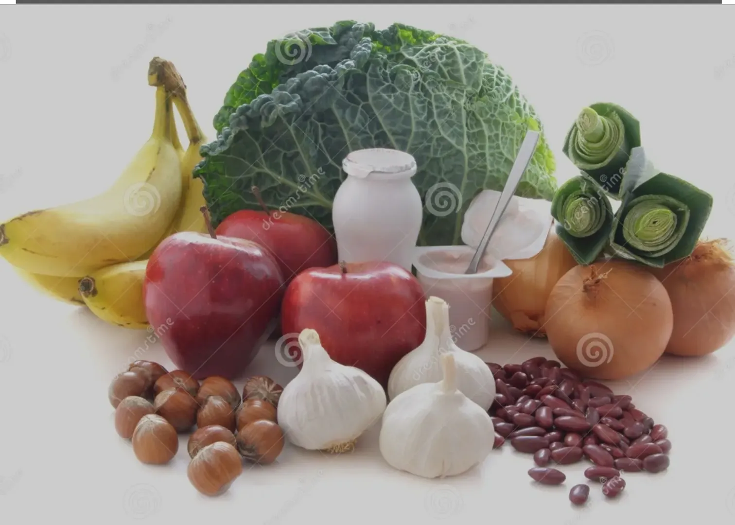 Prebiotic Foods: Feeding Your Microbiome Prebiotics are non-digestible fibers that serve as food for beneficial gut bacteria. Foods such as garlic, onions, asparagus, and bananas are excellent sources of prebiotics. By incorporating these foods into your diet, you're providing the necessary nourishment for your gut microbiome to thrive.