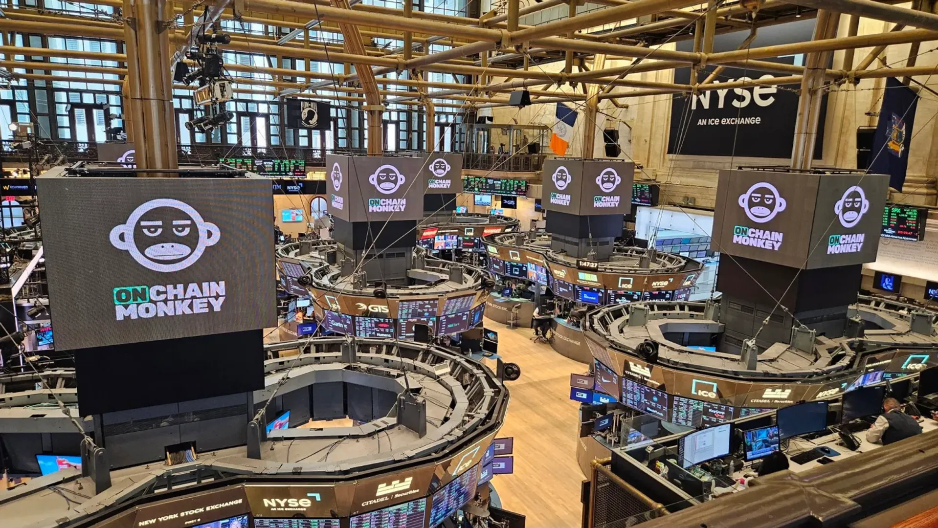 Maybe it's just me but I think we need more monkeys on the floor of the New York Stock Exchange 😁  

Full story here https://news.onchainmonkey.com/2023/04/24/nft-thought-leaders-and-a-party-on-the-nyse-floor-make-nft-nyc-2023-unforgettable/

Why I'm here...

OnChainMonkey
https://onchainmonkey.com

MetaGood
https://metagood.com