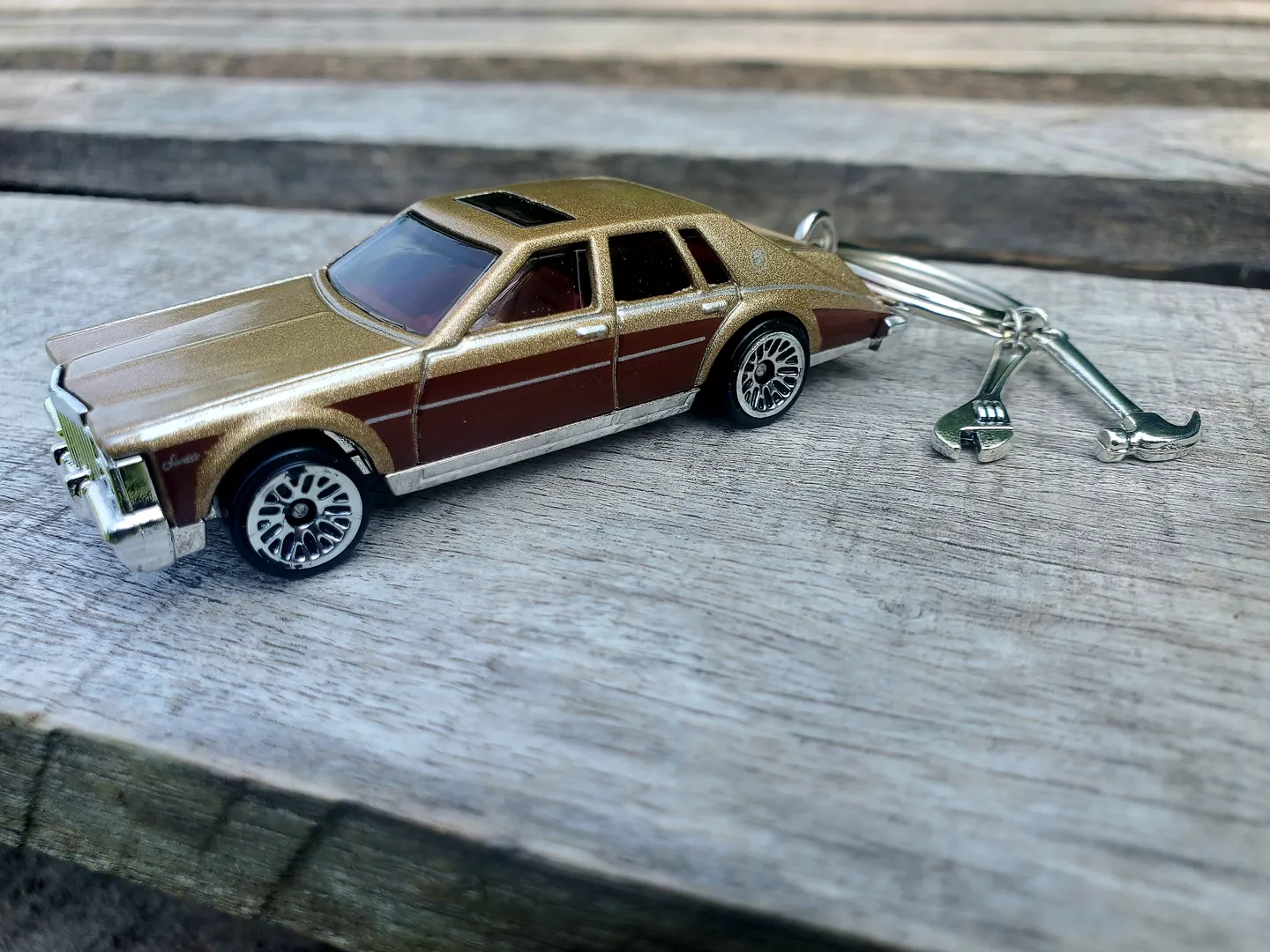 Car Keychains. '82 Cadillac Seville. 