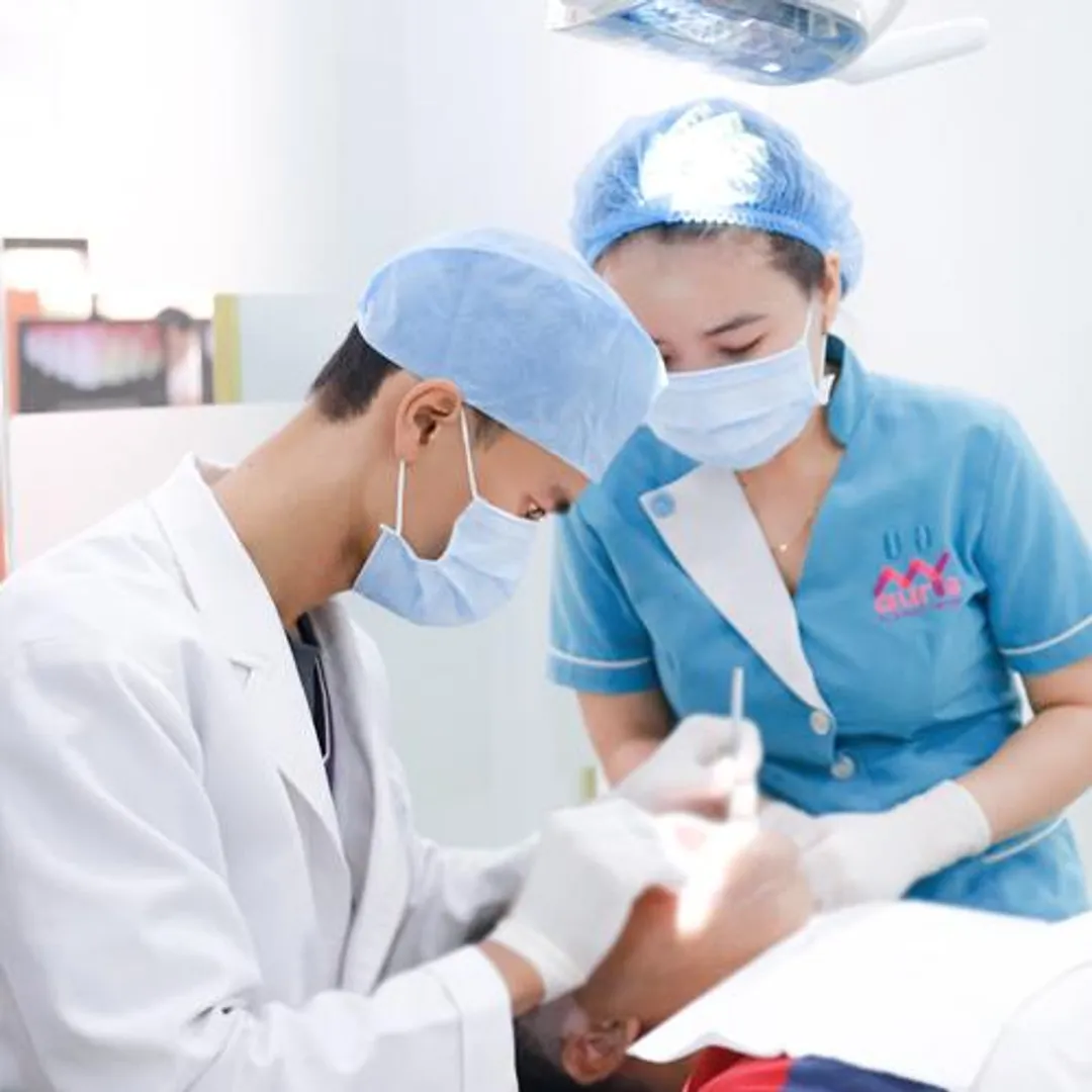 5 Bước quy trình làm răng bọc sứ chuẩn y khoa
https://cds.phuninh.gov.vn/page/5-Buoc-quy-trinh-lam-rang-boc-su-chuan-y-khoa.html
Hãy tham khảo quy trình điều trị và phục hình răng tại nha khoa Auris. Nhờ đó, giúp bạn hiểu hơn về một quy trình cơ bản được diễn ra như thế nào.